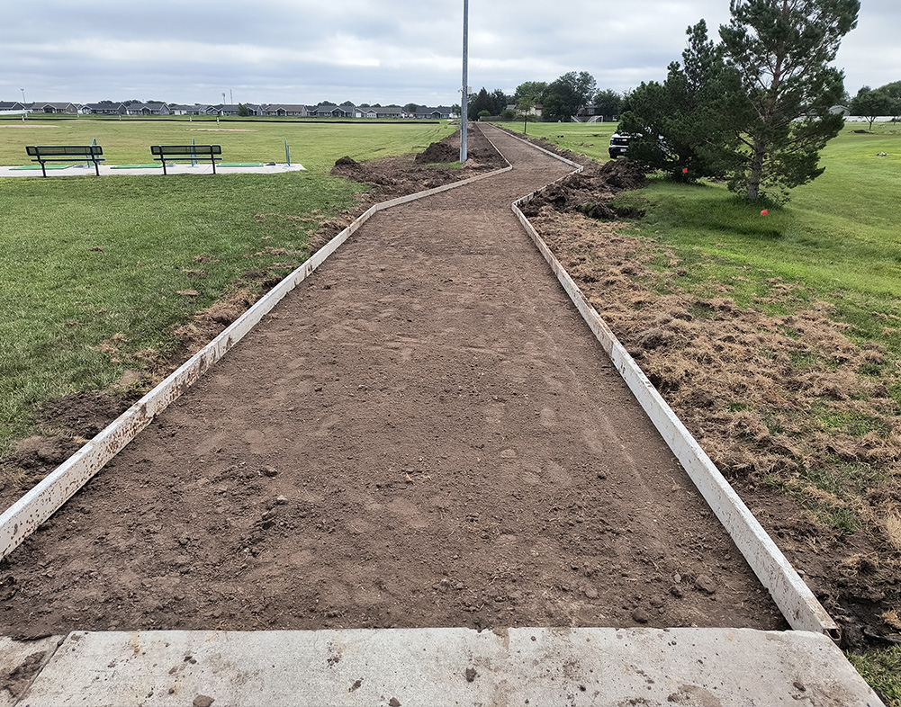 Lexington hike & bike trail under construction 